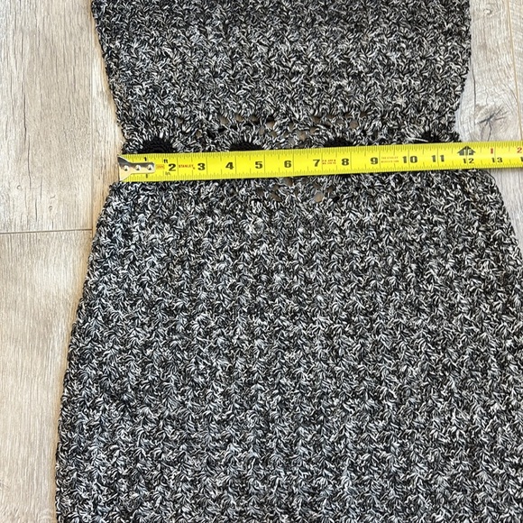 Handmade Crochet Cubana Knit Dress - Picture 7 of 9